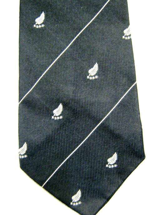1970 ALL BLACKS PLAYERS TOUR TIE THAT BELONGED TO EARLE KIRTON WHO PLAYED FLY HALF