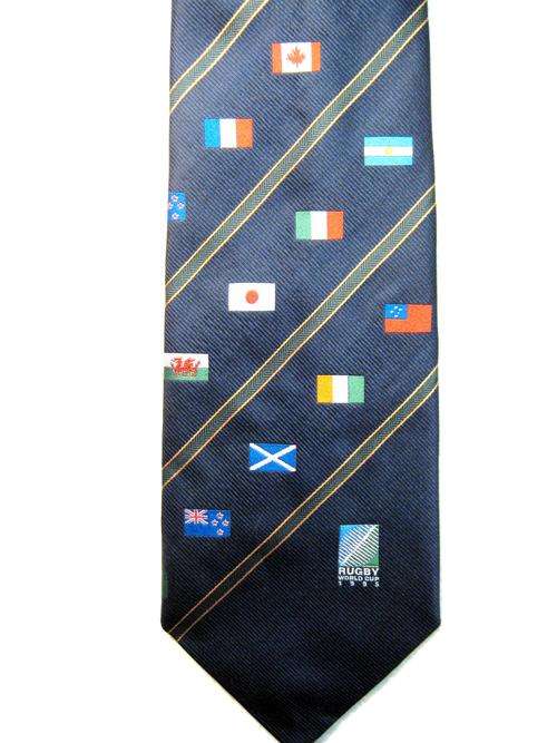 1995 RUGBY WORLD CUP TIE DEPICTING THE FLAGS OF ALL THE COUNTRIES THAT TOOK PART