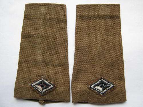 PAIR OF SOUTH WEST AFRICAN TERRITORY FORCES LIEUT SLIP ON'S - Fairly good condition