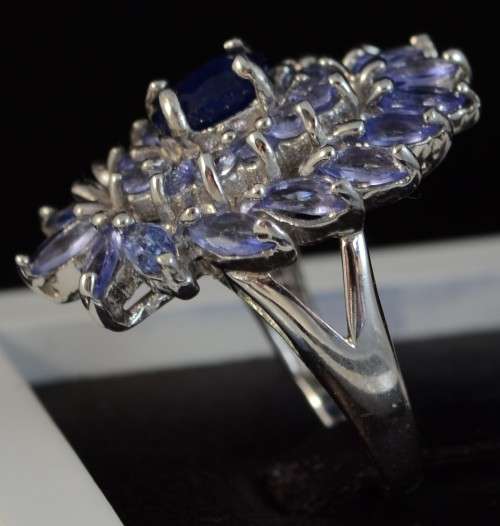 FOR BUYER heart to heart ONLY REAL TANZANITE SAPPHIRE 925 SILVER RING SIZE 7