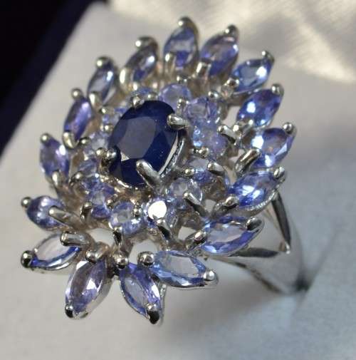 FOR BUYER heart to heart ONLY REAL TANZANITE SAPPHIRE 925 SILVER RING SIZE 7