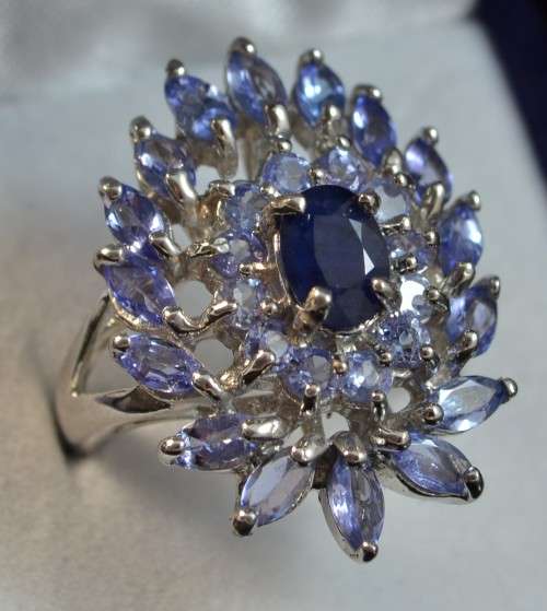 FOR BUYER heart to heart ONLY REAL TANZANITE SAPPHIRE 925 SILVER RING SIZE 7