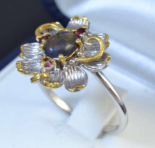 GORGEOUS FLOWER DESIGN GENUINE BLACK OPAL AND RHODOLITE GARNET 925 SILVER RING SIZE 7.5