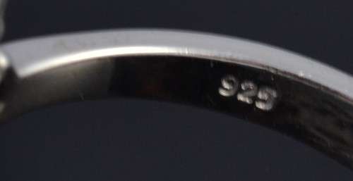 GENUINE PERIDOT FLOWER DESIGN 925 SILVER RING SIZE 6.75