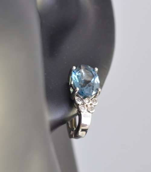 *SET*  GENUINE LONDON BLUE TOPAZ 925 SILVER RING WITH MATCHING EARRINGS