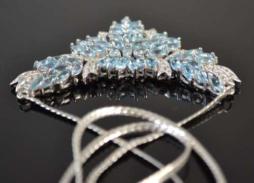 GENUINE TOP QUALITY BLUE TOPAZ 925 SILVER NECKLACE