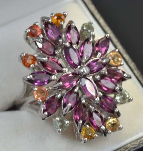 DELIGHTFUL GENUINE RHODOLITE GARNET AND FANCY SAPPHIRE 925 SILVER RING SIZE 7
