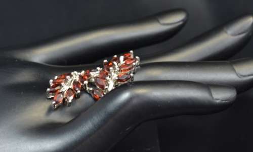 GENUINE DARK ORANGE/RED AAA GARNET 925 SILVER RING SIZE 7