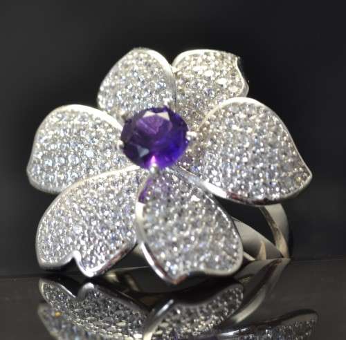 STUNNING! GENUINE AMETHYST & CZ 925 SILVER FLOWER RING SIZE 6