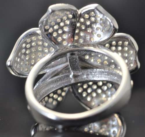 STUNNING! GENUINE AMETHYST & CZ 925 SILVER FLOWER RING SIZE 6