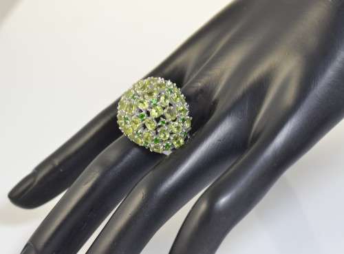 LARGE DOME SHAPE GENUINE PERIDOT &CHROME DIOPSIDE 925 SILVER RING SIZE 8