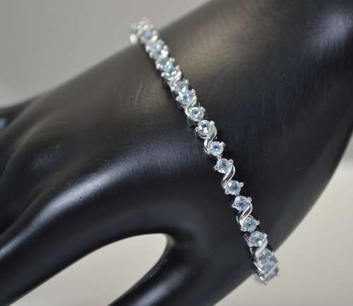 GENUINE SKY BLUE TOPAZ 925 SILVER BRACELET