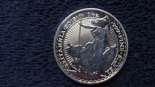 2015 ENGLAND  BRITANNIA 1 OZ - 999 SILVER 2 POUNDS  BRILLIANT UNCIRCULATED ( BU )