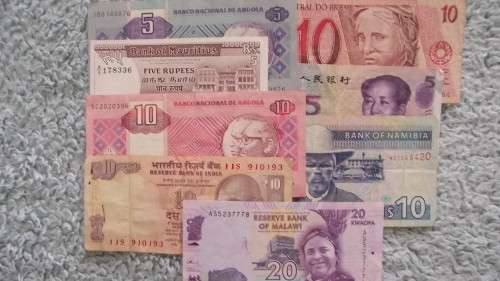 LOT # 3 : MIXED WORLD BANKNOTES