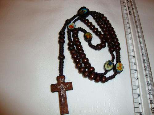"Christian" Varnished Wooden Bead Rosary