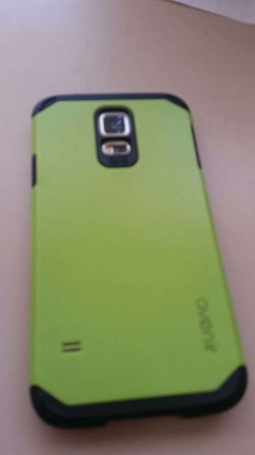 Samsung Galaxy S5 32gb (excellent condition) Like new