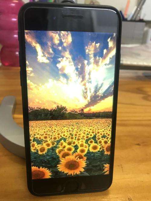 Apple iphone 7  32 gb  excellent condition