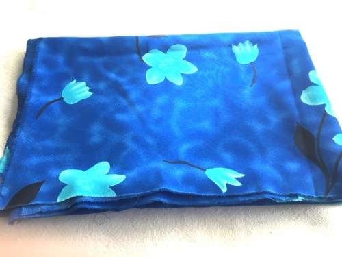 Vintage Fabric - Blue crepe with flowers