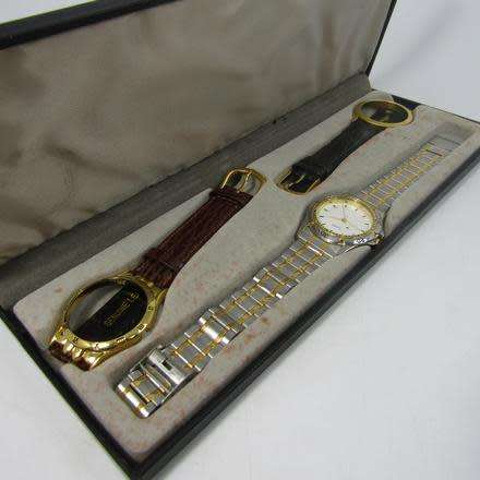 Men`s Watch with Interchangeable Straps