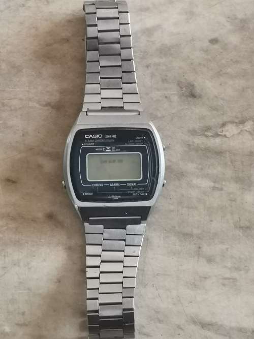 CASIO DIGITAL MENS WATCH - UNTESTED