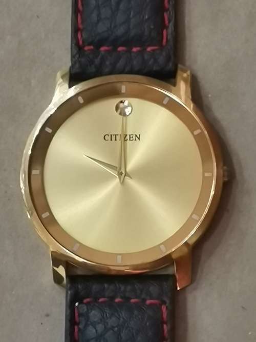 CITIZEN MENS GOLD PLATED WATCH WITH HUGE 42MM DIAL IN EXCELLENT WORKING CONDITION