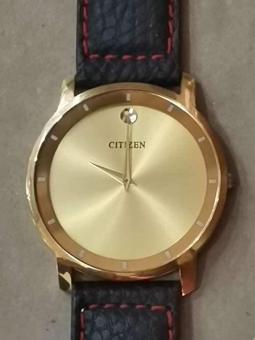CITIZEN MENS GOLD PLATED WATCH WITH HUGE 42MM DIAL IN EXCELLENT WORKING CONDITION