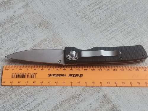 VINTAGE LEOPARD POCKET KNIFE WITH DISPLAY CASE