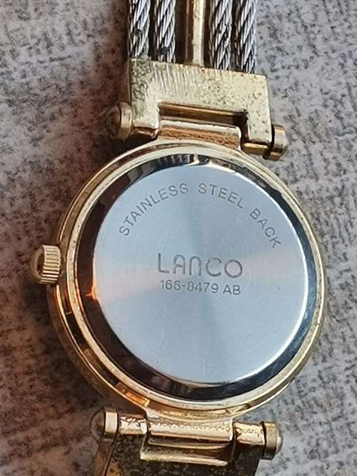 LADIES GOLD PLATED LANCO WATCH WITH CABLE STRAP IN EXCELLENT WORKING CONDITION VALUED @ R1200