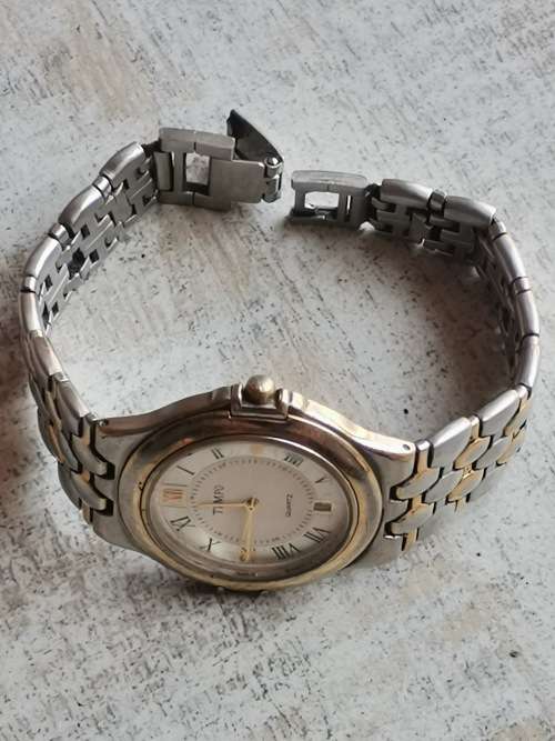 MENS TEMPO GOLD PLATED WATCH IN EXCELLENT WORKING CONDITION
