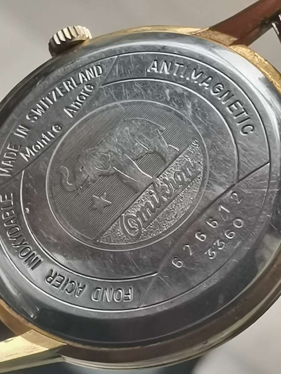 VINTAGE OMIKRON SWISS 21 RUBIS MENS WATCH IN EXCELLENT WORKING CONDITION