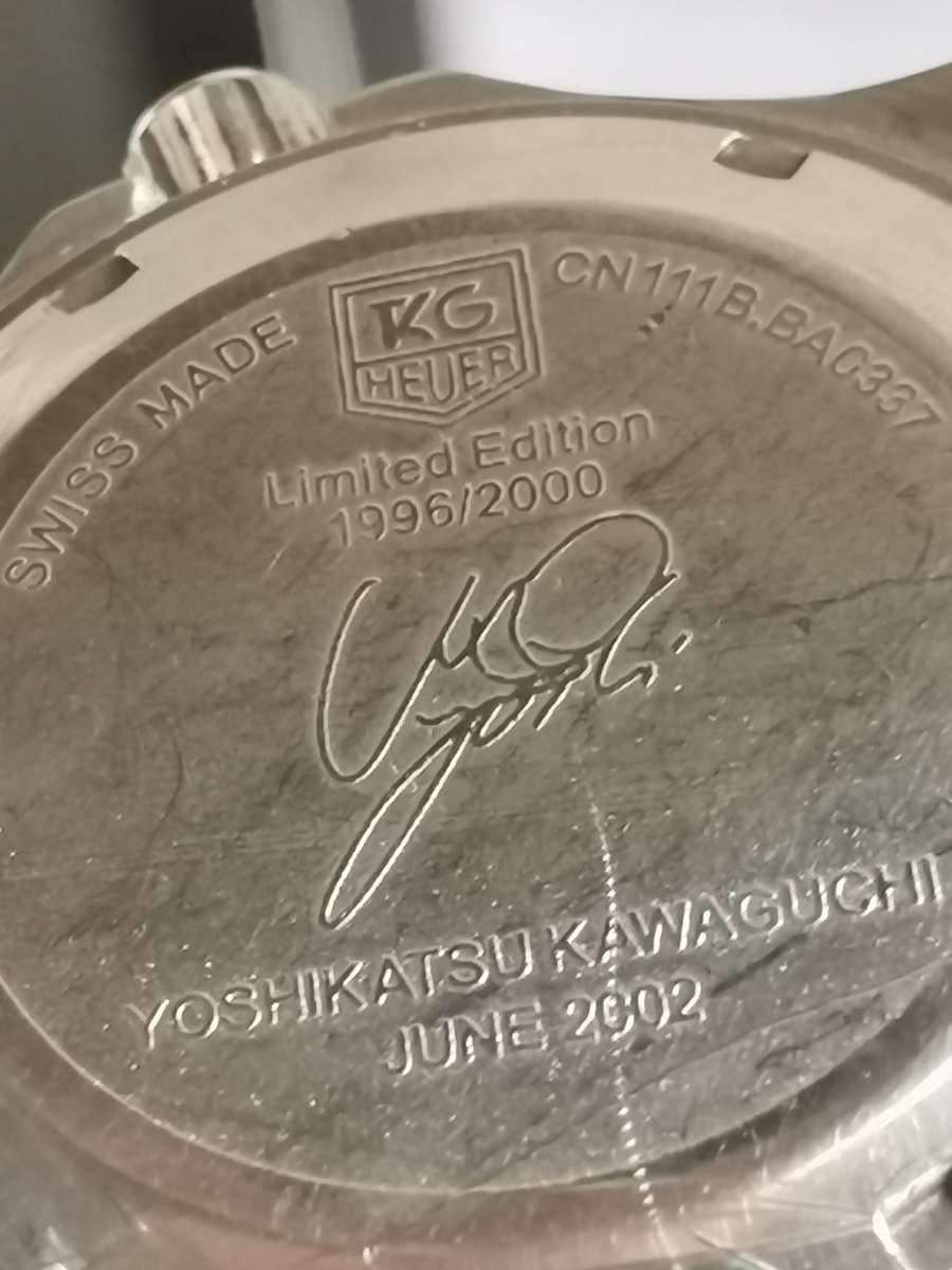 MENS CHINA MADE QUARTZ WATCH IN EXCELLENT WORKING CONDITION