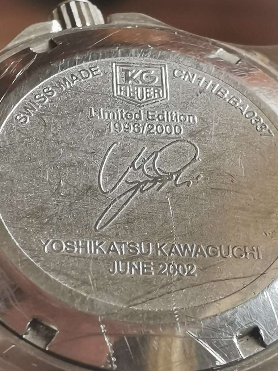 MENS CHINA MADE QUARTZ WATCH IN EXCELLENT WORKING CONDITION