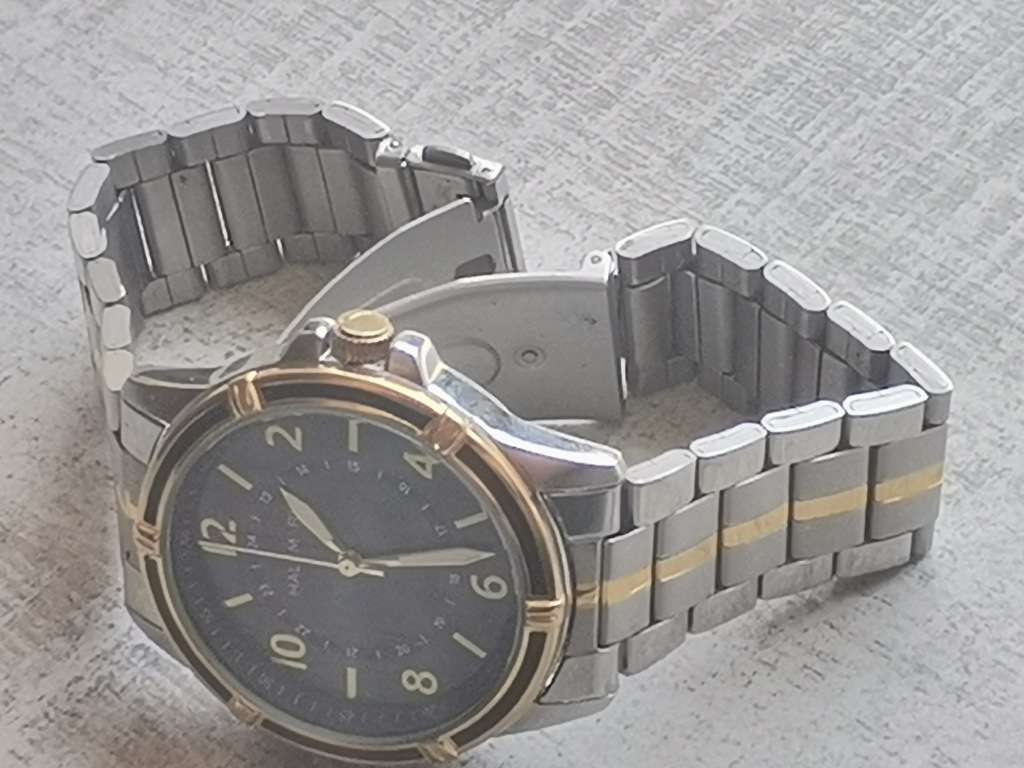 MENS STUNNING HALLMARK 2 TONE WATCH IN EXCELLENT WORKING CONDITION
