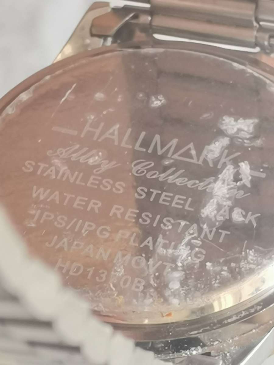 MENS STUNNING HALLMARK 2 TONE WATCH IN EXCELLENT WORKING CONDITION