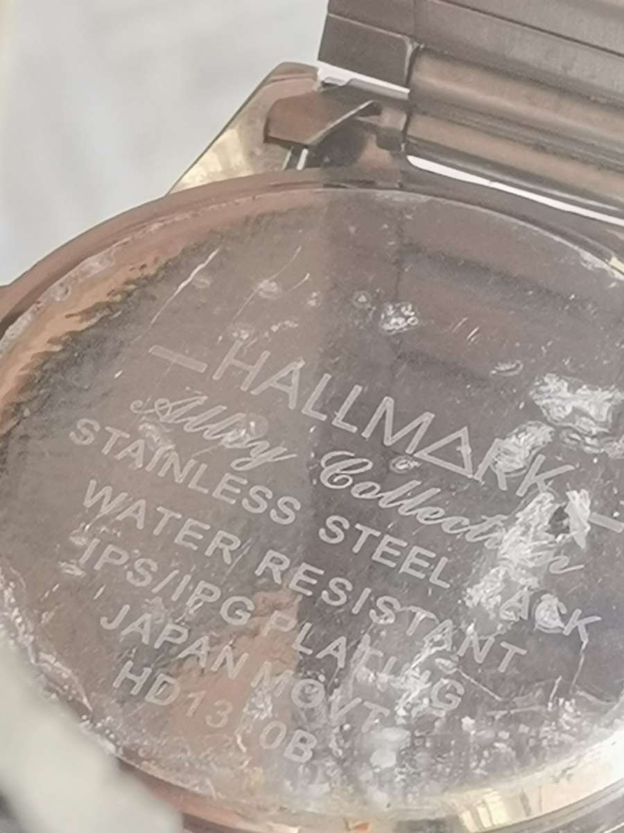 MENS STUNNING HALLMARK 2 TONE WATCH IN EXCELLENT WORKING CONDITION