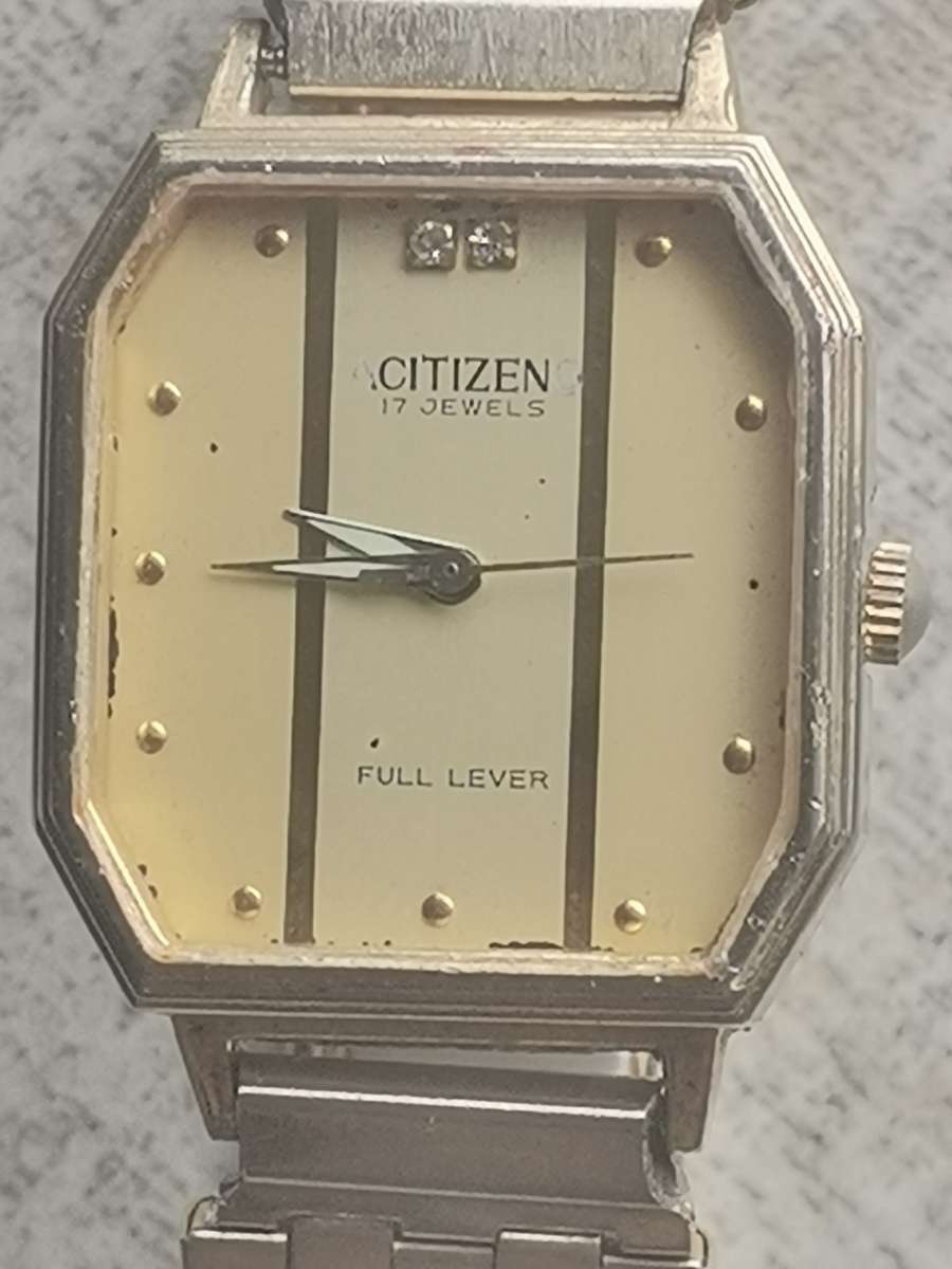 VINTAGE CITIZEN MENS WATCH IN EXCELLENT WORKING CONDITION