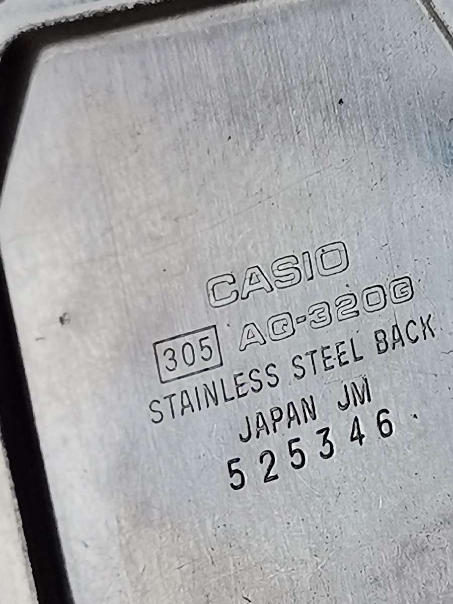 MENS VINTAGE CASIO ANALOG/DIGITAL WATCH IN EXCELLENT WORKING CONDITION