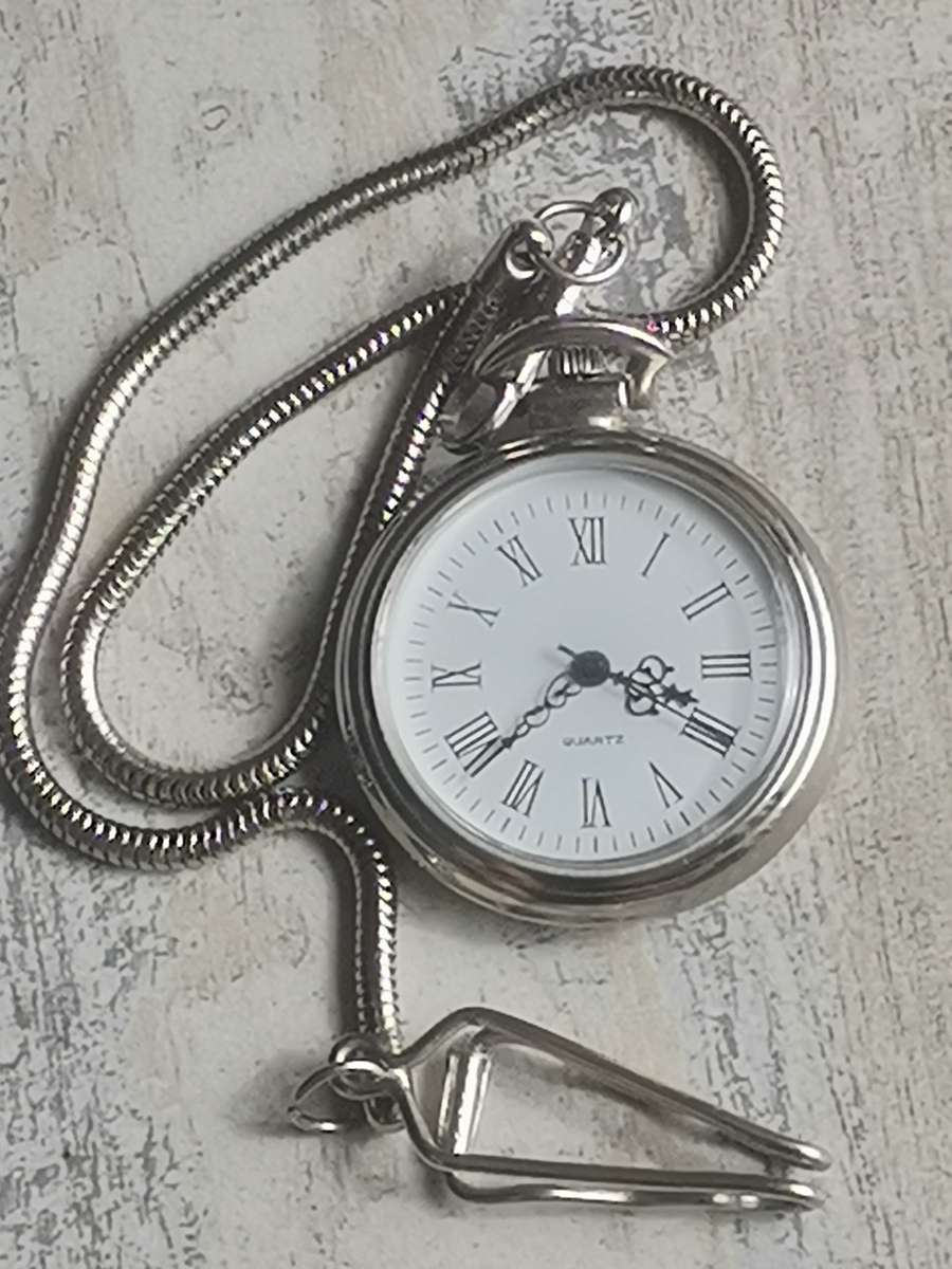 2 x MENS QUARTZ POCKET WATCHES BOTH IN EXCELLENT WORKING CONDITION
