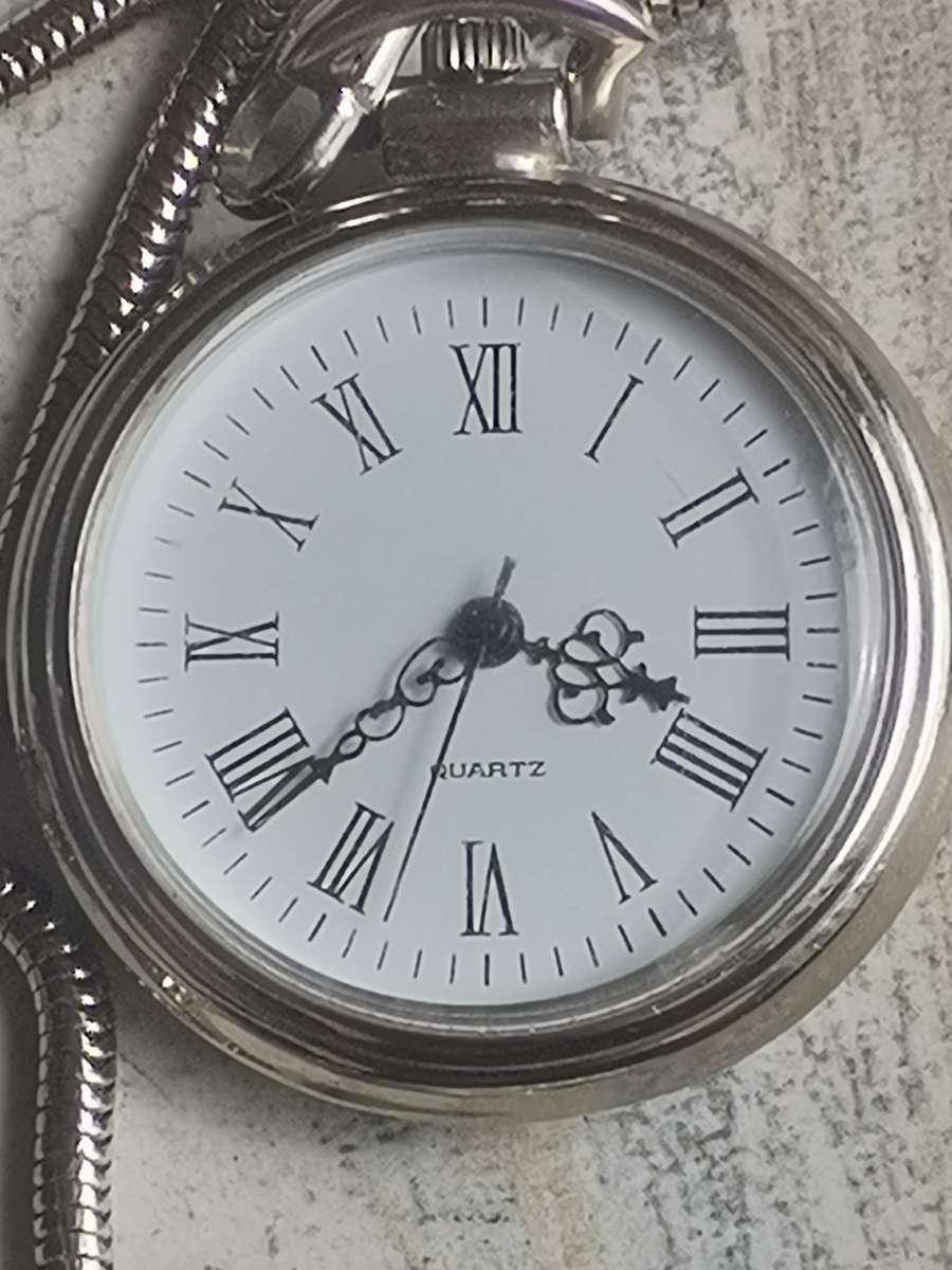 2 x MENS QUARTZ POCKET WATCHES BOTH IN EXCELLENT WORKING CONDITION