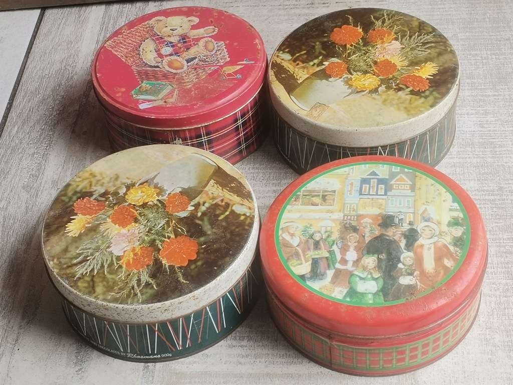 4 x VINTAGE CAKE/BISCUIT TINS - BIDDING FOR ALL