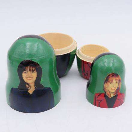 BILL CLINTON AND HIS GIRLS 5 IN 1 NESTING DOLL