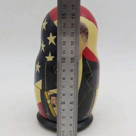 BILL CLINTON AND HIS GIRLS 5 IN 1 NESTING DOLL