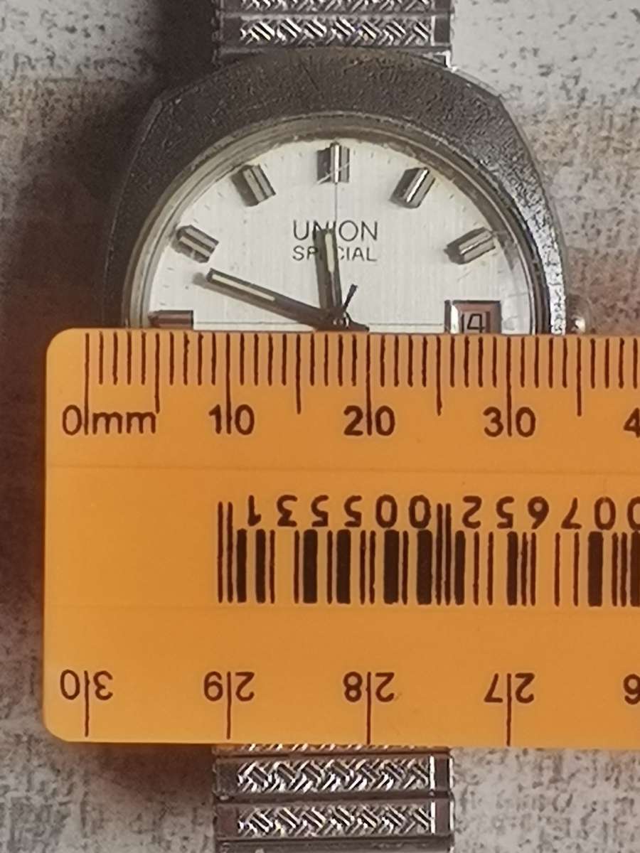 VINTAGE MENS SWISS MADE UNION SPECIAL AUTOMATIC WATCH IN EXCELLENT WORKING CONDITION