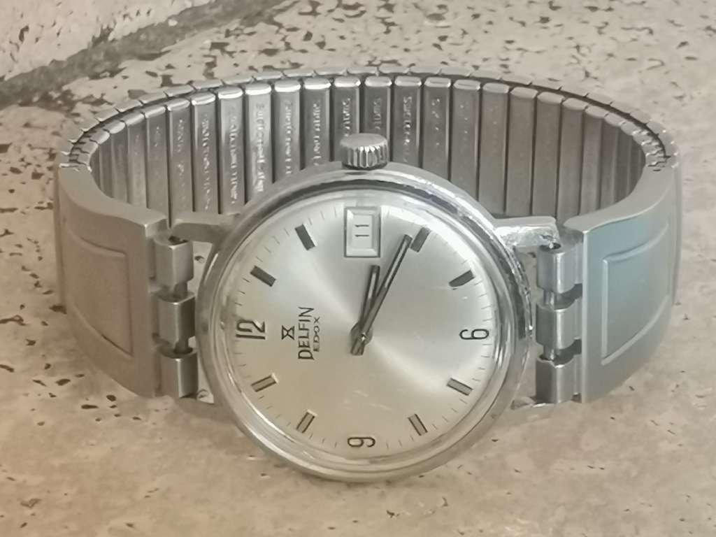 VINTAGE MENS DELFIN EDOX 17 JEWELS WATCH IN EXCELLENT WORKING CONDITION