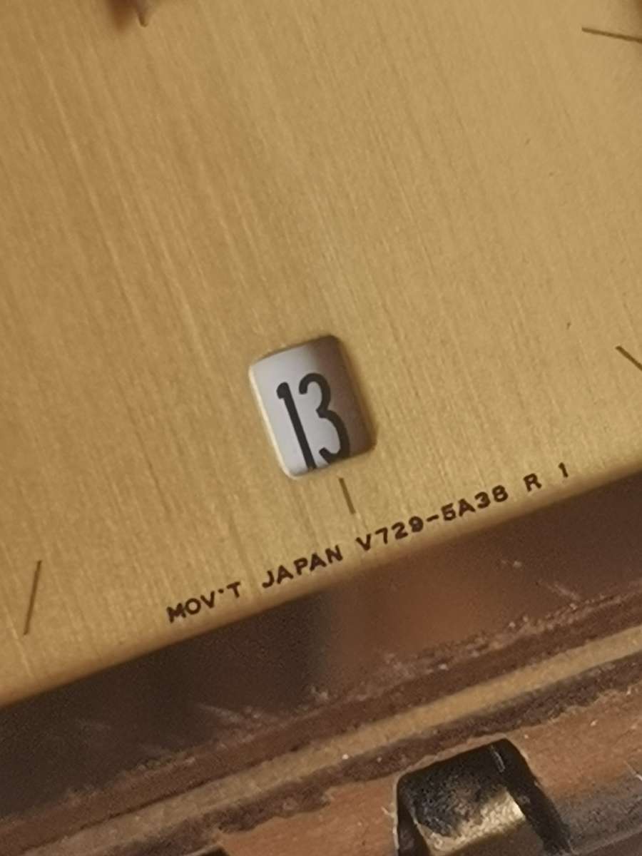 VINTAGE MENS PULSAR GOLD PLATED WATCH IN EXCELLENT WORKING CONDITION