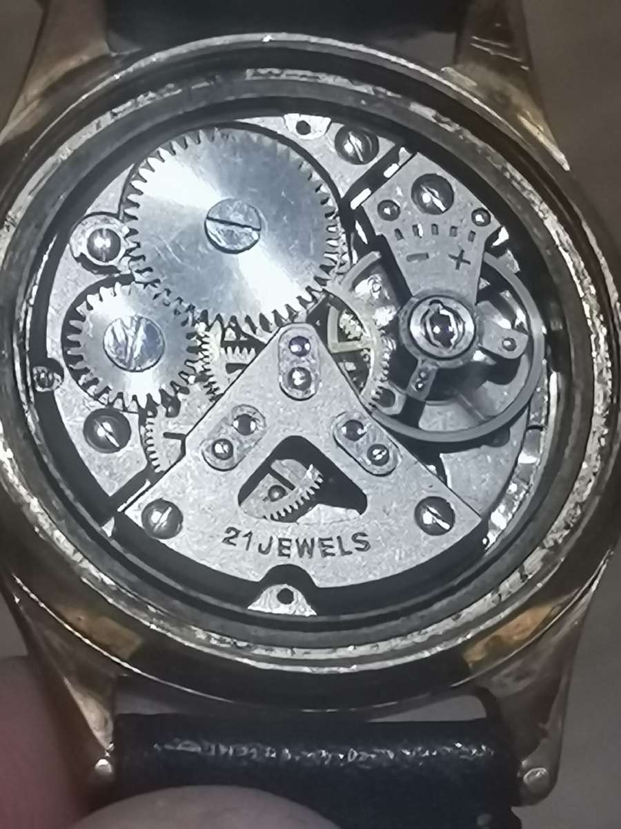 VINTAGE MID-CENTURY BUHRER 21 JEWELS MENS  20 MICRON GOLD SWISS WATCH