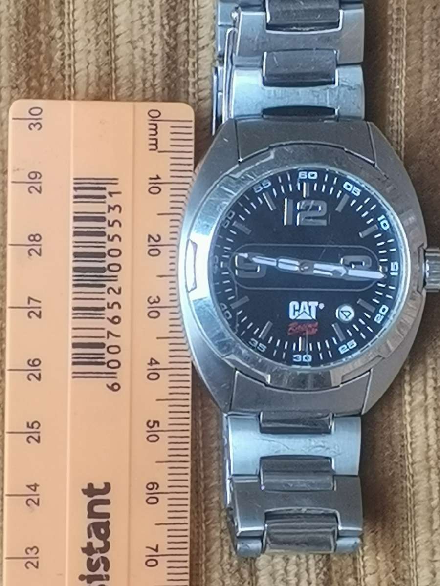 MENS FULL STAINLESS STEEL CATERPILLAR 100M WATCH IN EXCELLENT WORKING CONDITION