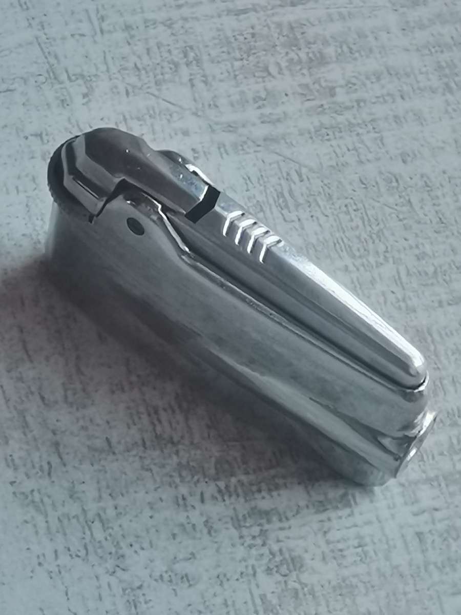 VINTAGE RONSON LIGHTER