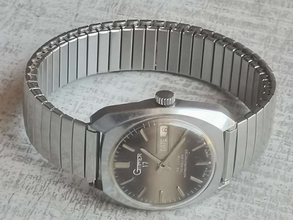 VINTAGE GTIMER DELUXE MENS SWISS MADE WATCH IN EXCELLENT WORKING CONDITION