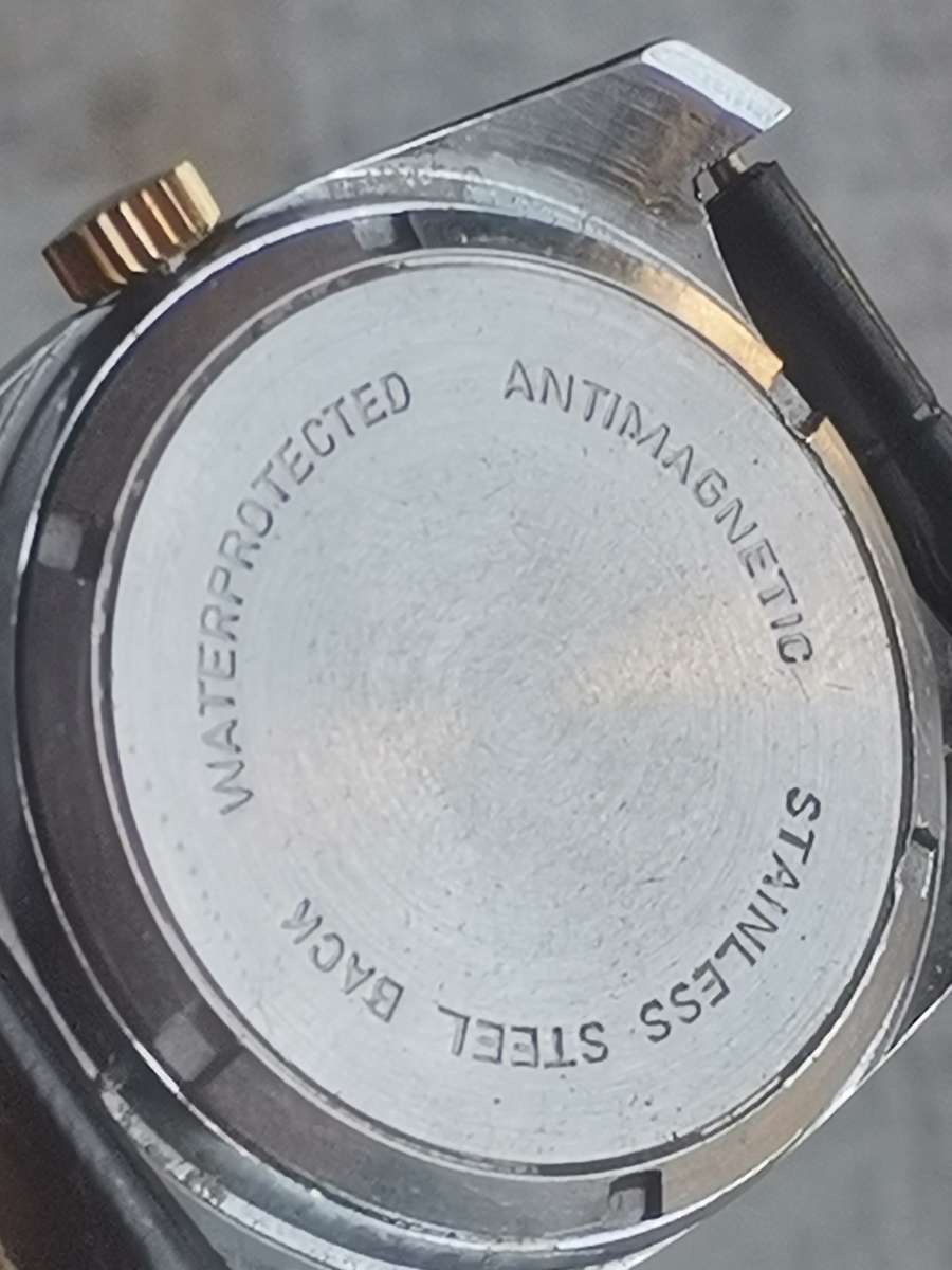 VINTAGE GTIMER DELUXE MENS SWISS MADE WATCH IN EXCELLENT WORKING CONDITION